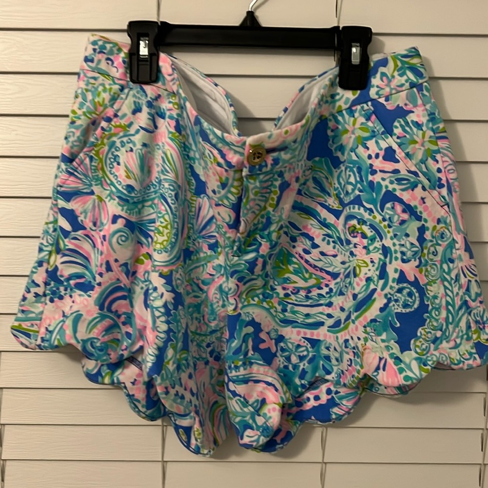 EUC- Lilly Pulitzer shorts, size 14